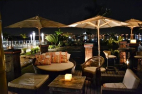FLAT LIFE RESORT